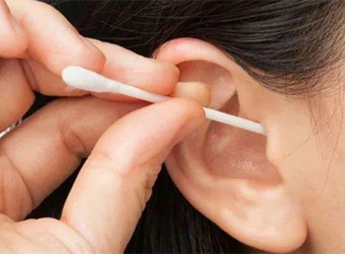 成人耳屎视频图片大全集,图文并茂的科普大全